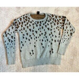 Gap gray leopard animal print long sleeve women's sweater Sz M Cozy Pullover